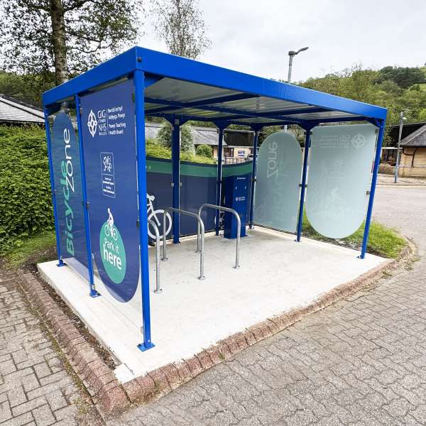 Cycle Parking | Advanced Cycle Products | Falco Solarcycle e-Bike Solar Charging Station | image #6 |  Solar Powered e-Bike Charging